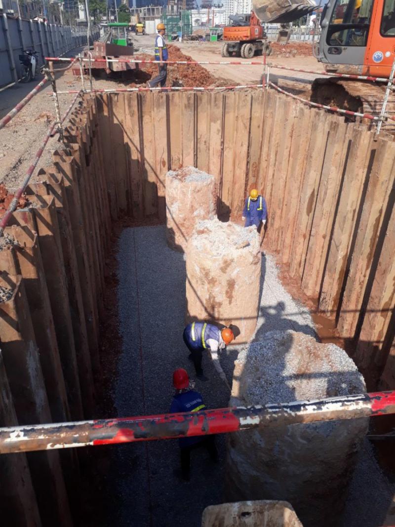 Thăng Long - Cọc Bê Tông Chèm thi công ép cừ thép Larsen