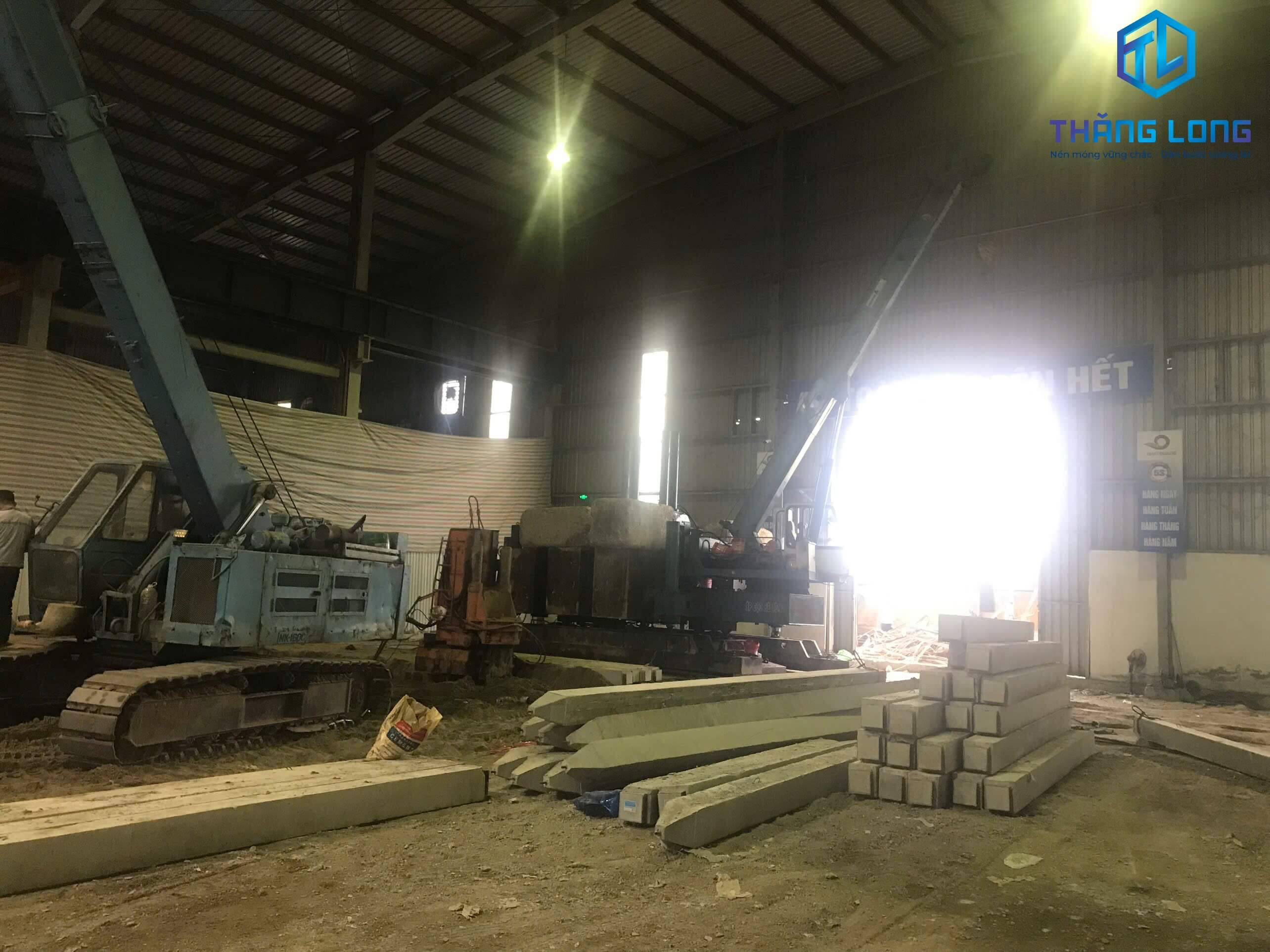 Thăng Long - Cọc Bê Tông Chèm thi công ép cọc Nhà máy thép Nhật Quang